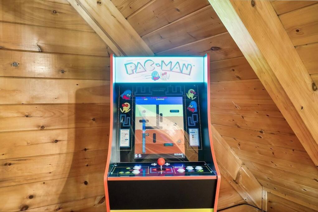 Cabin-N-Smokys! Indoor Resort Pool Views Hot Tub Game Room Sevierville Luaran gambar
