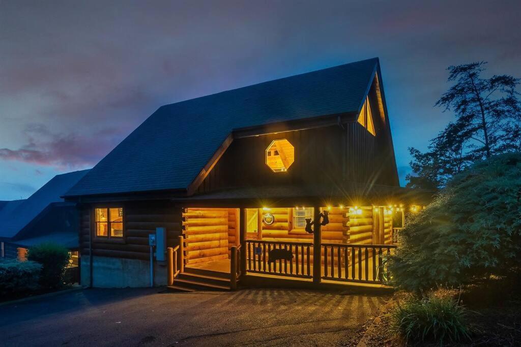 Cabin-N-Smokys! Indoor Resort Pool Views Hot Tub Game Room Sevierville Luaran gambar